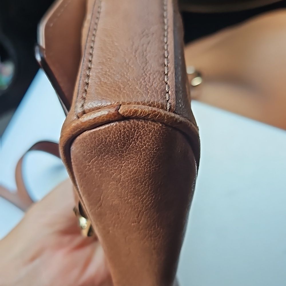 MICHAEL MK Leather Western Inspired satchel shoulder bag in leather gold tone hw - Picture 7 of 10